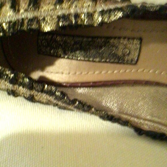 APEPAZZA Pleated Peep Toe Pump Distressed Gold 7.5M Shoe Heel Metallic - Picture 5 of 7